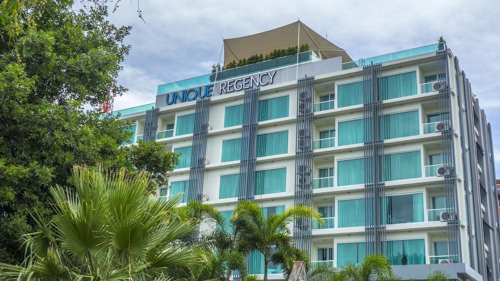 Unique Regency Pattaya Hotel Bagian luar foto