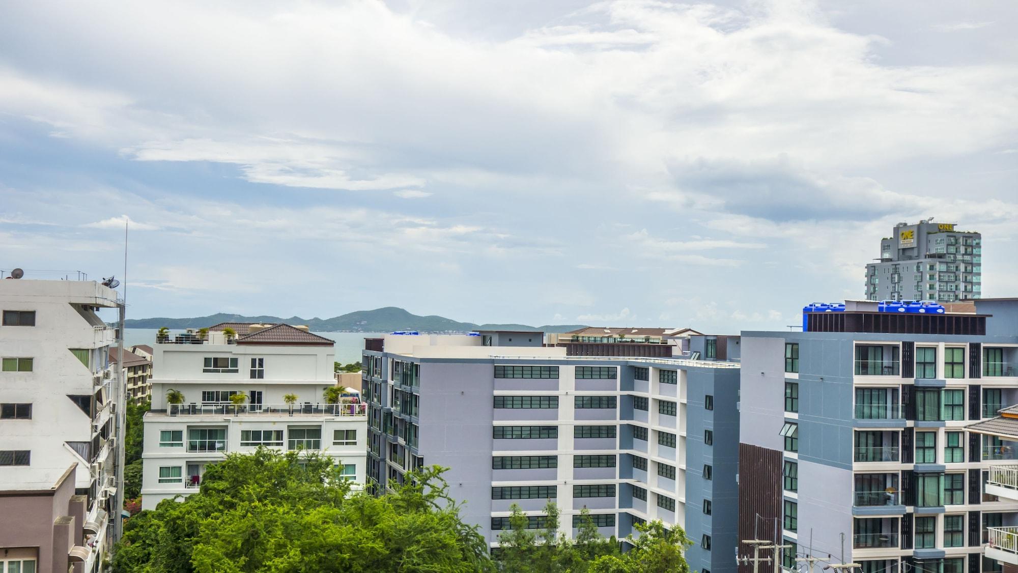 Unique Regency Pattaya Hotel Bagian luar foto