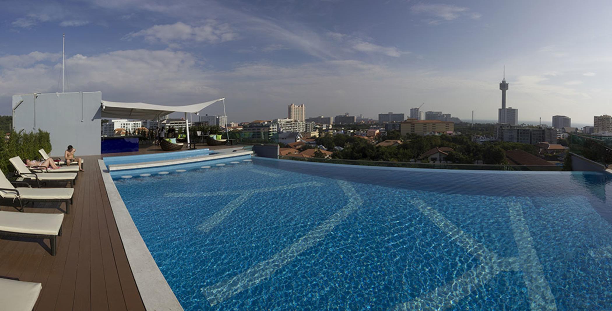 Unique Regency Pattaya Hotel Bagian luar foto