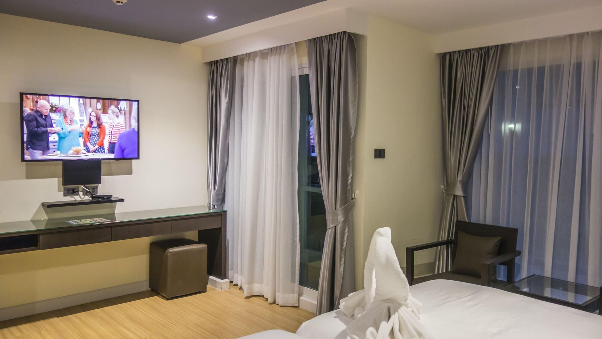 Unique Regency Pattaya Hotel Bagian luar foto